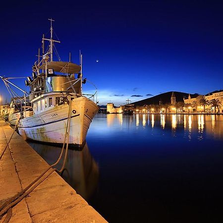 Blue View Apartments Trogir Exterior foto